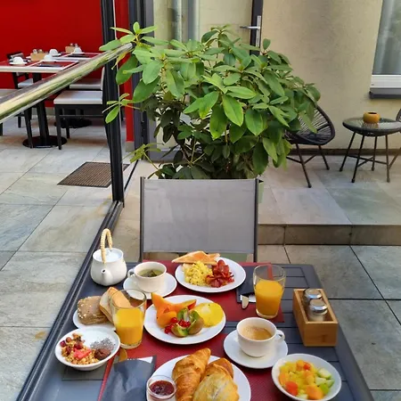 西塞纳贝斯特韦斯特酒店 皮托