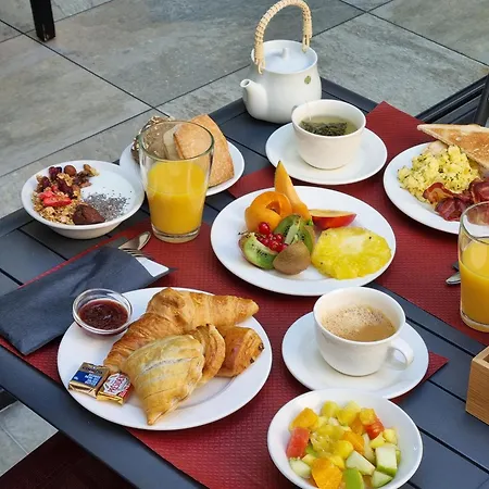 Western Seine West 3* ピュトー