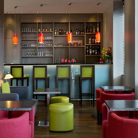 Western Seine West Hotel 3*