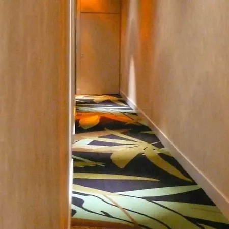 Western Seine West ピュトー